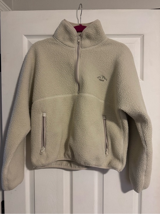 Aritzia Jackets & Blazers - Aritzia Polartec Fleece - Cream